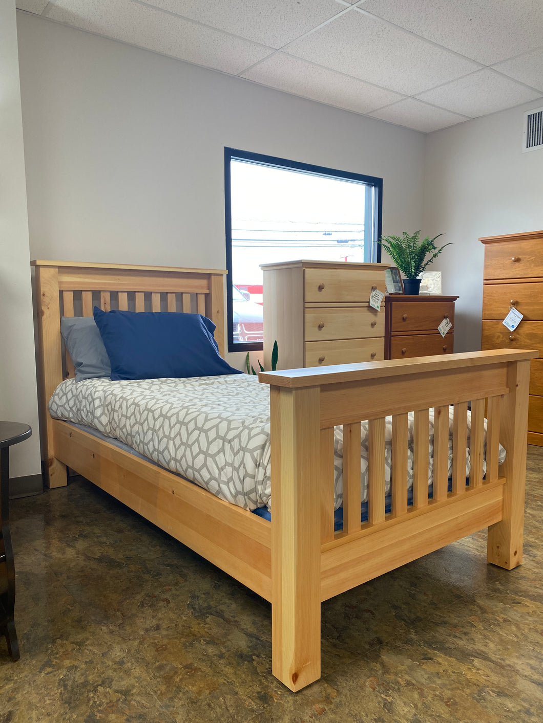 Twin Country Slat Bed