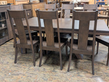 Load image into Gallery viewer, Fifth Avenue Table Set
