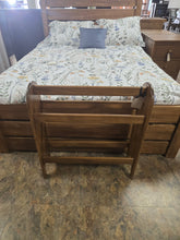 Load image into Gallery viewer, Janet Quilt Rack
